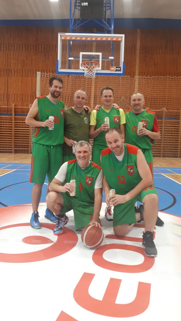 Stále na vítězné vlně, aneb další zlaté ocenění staré gardy vysokomýtských basketbalistů