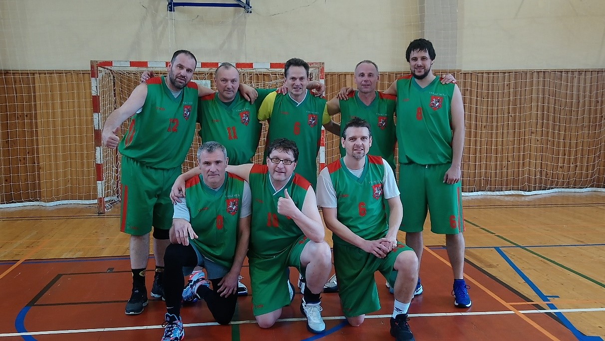 První letošní vítězný turnaj vysokomýtské basketbalové staré gardy v Telči