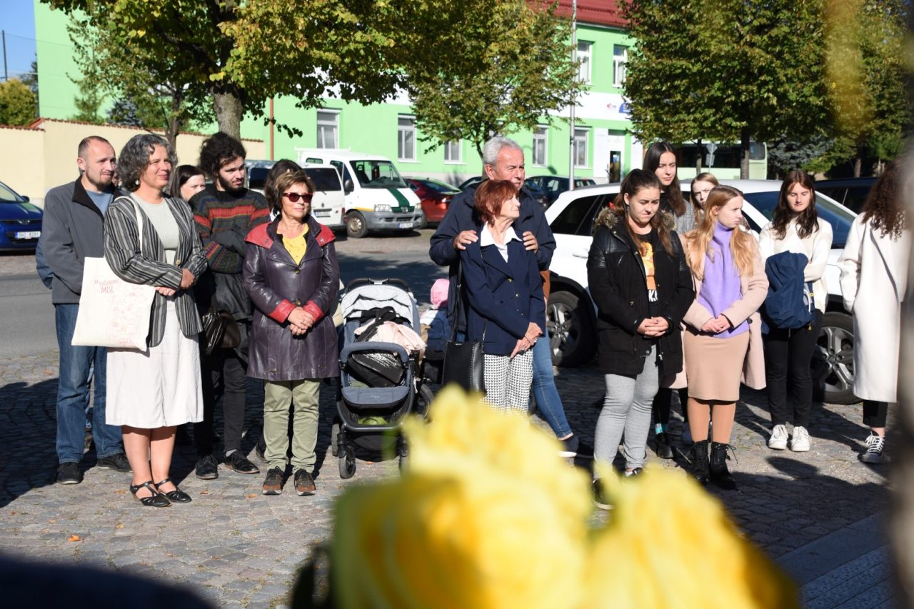 Pozvánka na slavnostní položení stolpersteinů ve Vysokém Mýtě