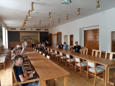 Žáci Základní školy Javornického v roli zastupitelů města