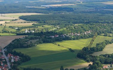 Krátkodobá uzavírka místní komunikace Pod Vinicemi