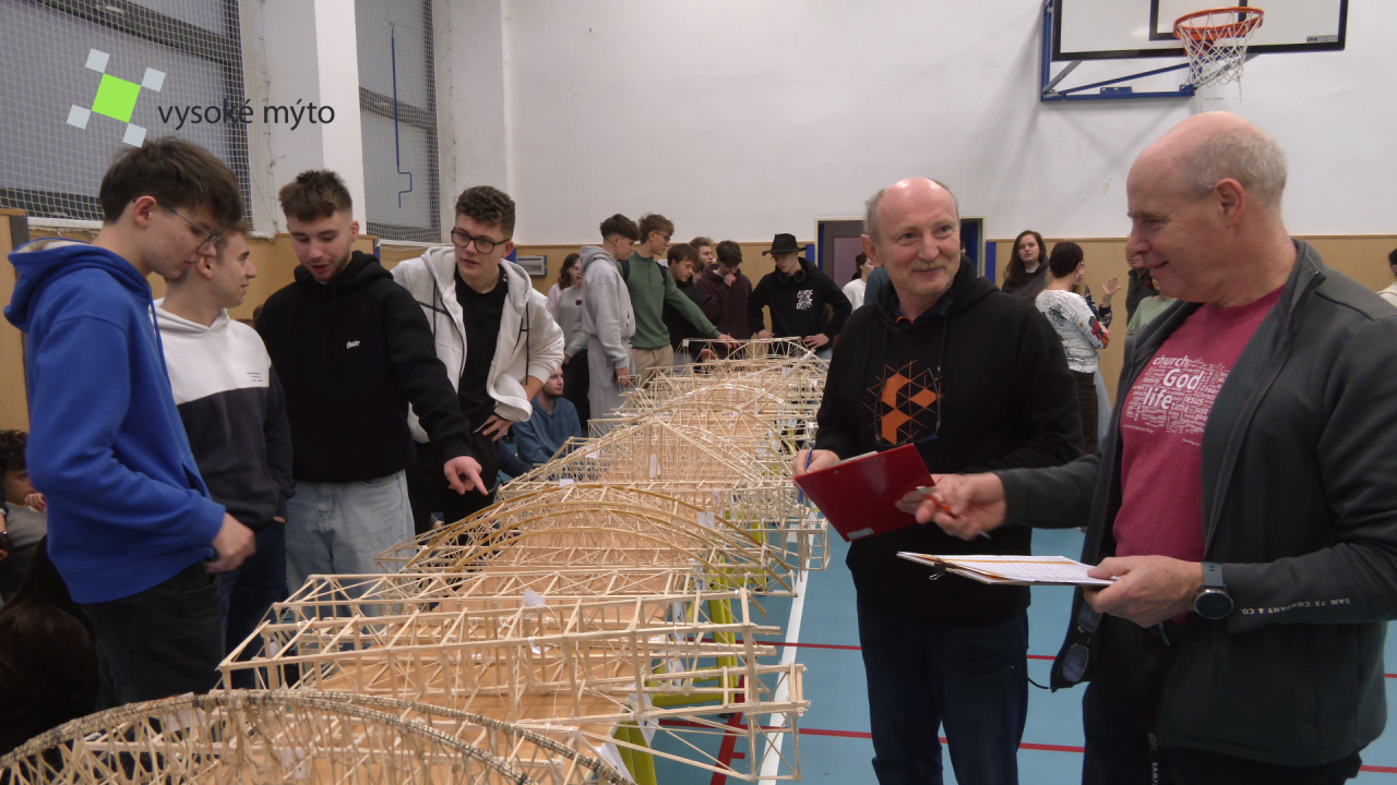 Studenti změřili síly v soutěži Mostuj! Studenti změřili síly v soutěži Mostuj!