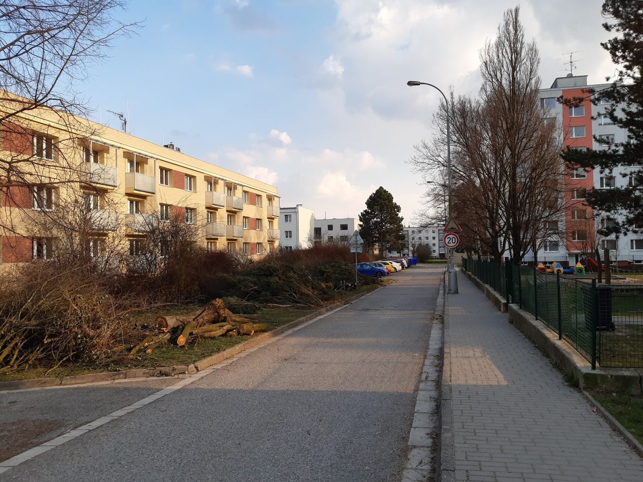 Omezení provozu na komunikacích v částech ulic Lidická a Ležáků