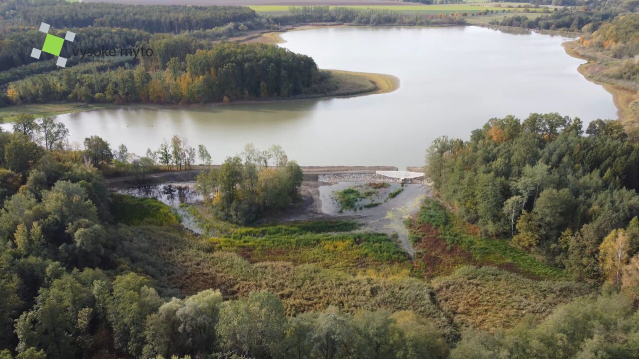 Rybník Malý Chobot prošel revitalizací Rybník Malý Chobot prošel revitalizací
